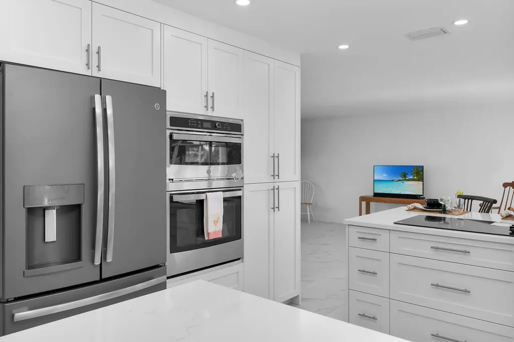 178 Torrey Pines Naples FL 34113