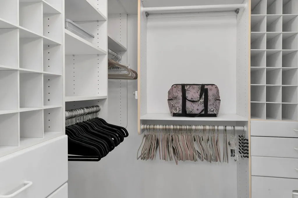 178 Torrey Pines Naples FL 34113