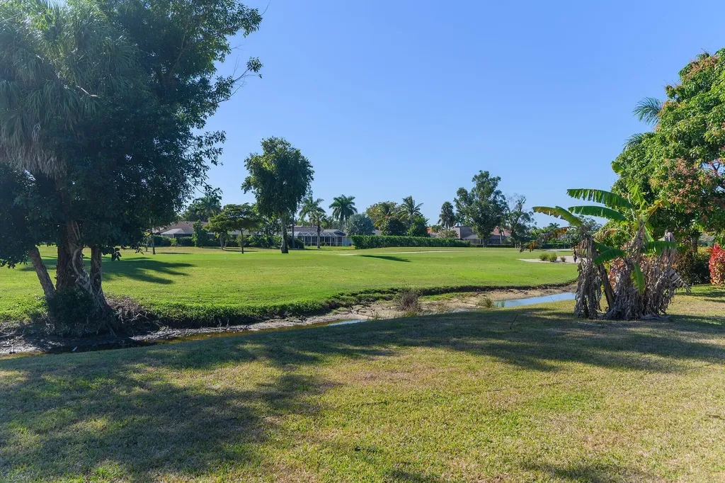 178 Torrey Pines Naples FL 34113