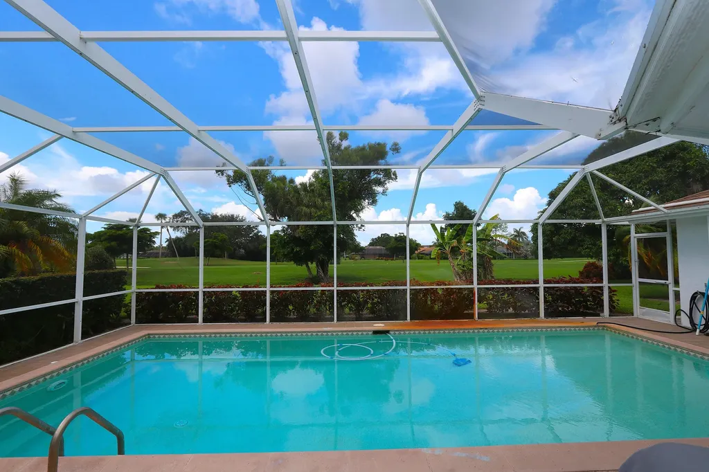 178 Torrey Pines Naples FL 34113