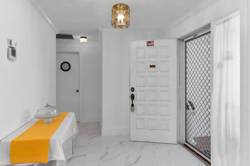 178 Torrey Pines Naples FL 34113