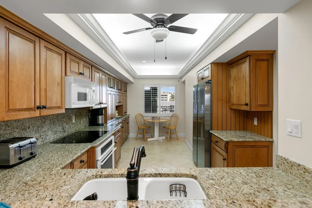 907 Panama Court Marco Island FL 34145