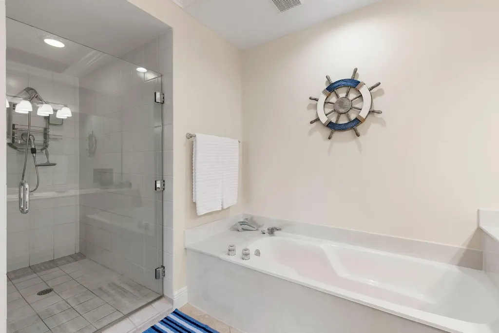 907 Panama Court Marco Island FL 34145