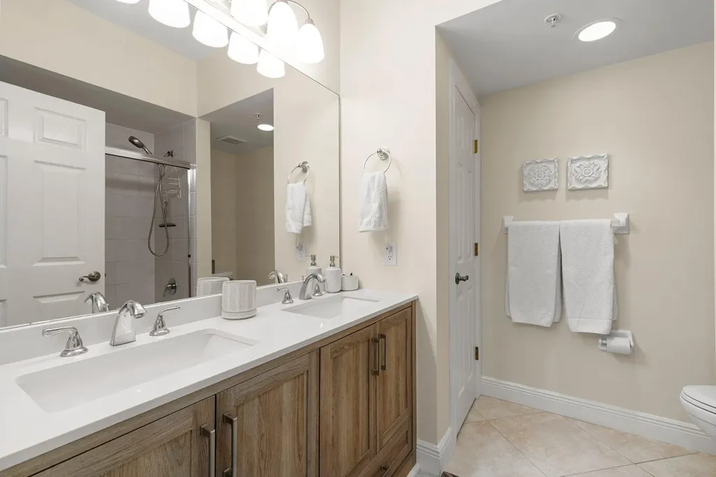 907 Panama Court Marco Island FL 34145