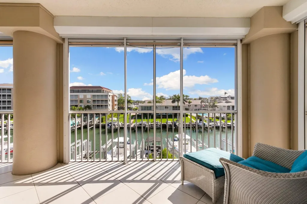 907 Panama Court Marco Island FL 34145