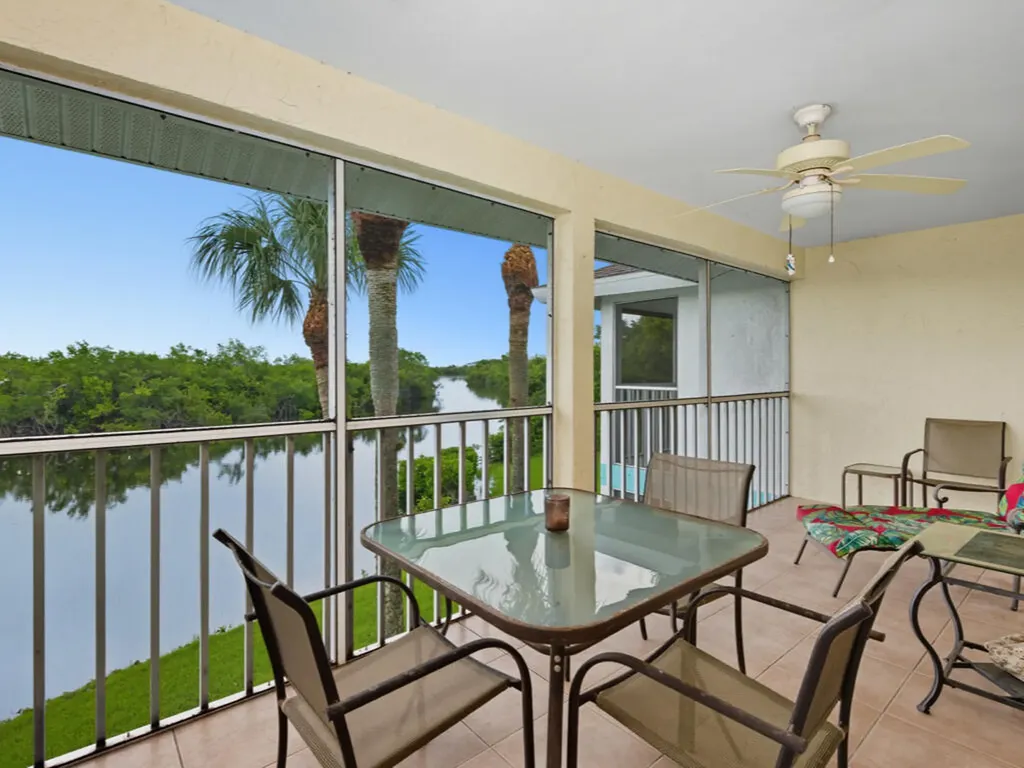 1385 Mainsail Drive Naples FL 34114