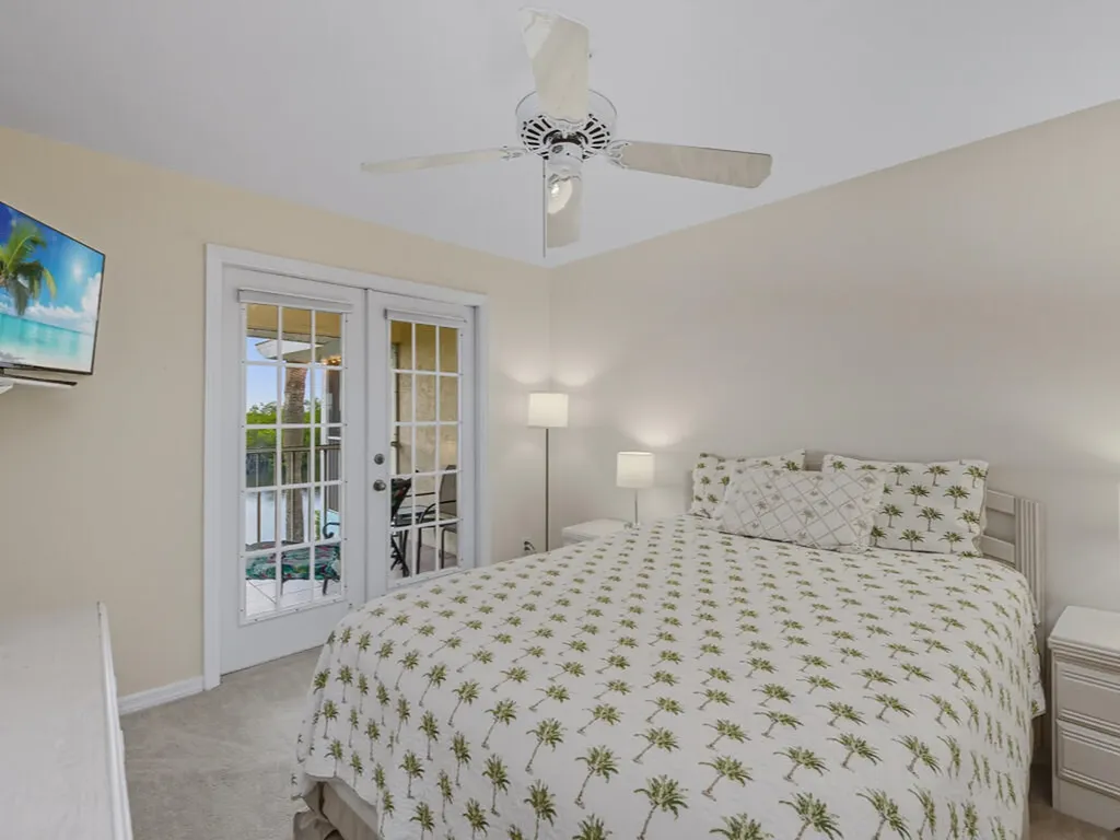 1385 Mainsail Drive Naples FL 34114