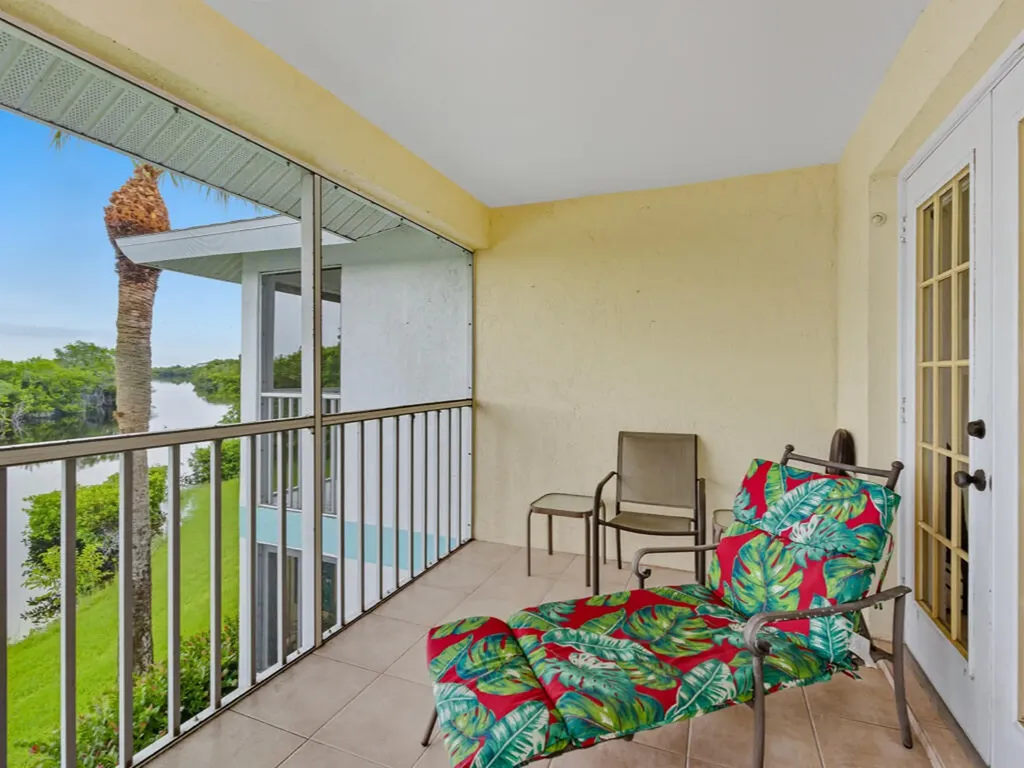 1385 Mainsail Drive Naples FL 34114