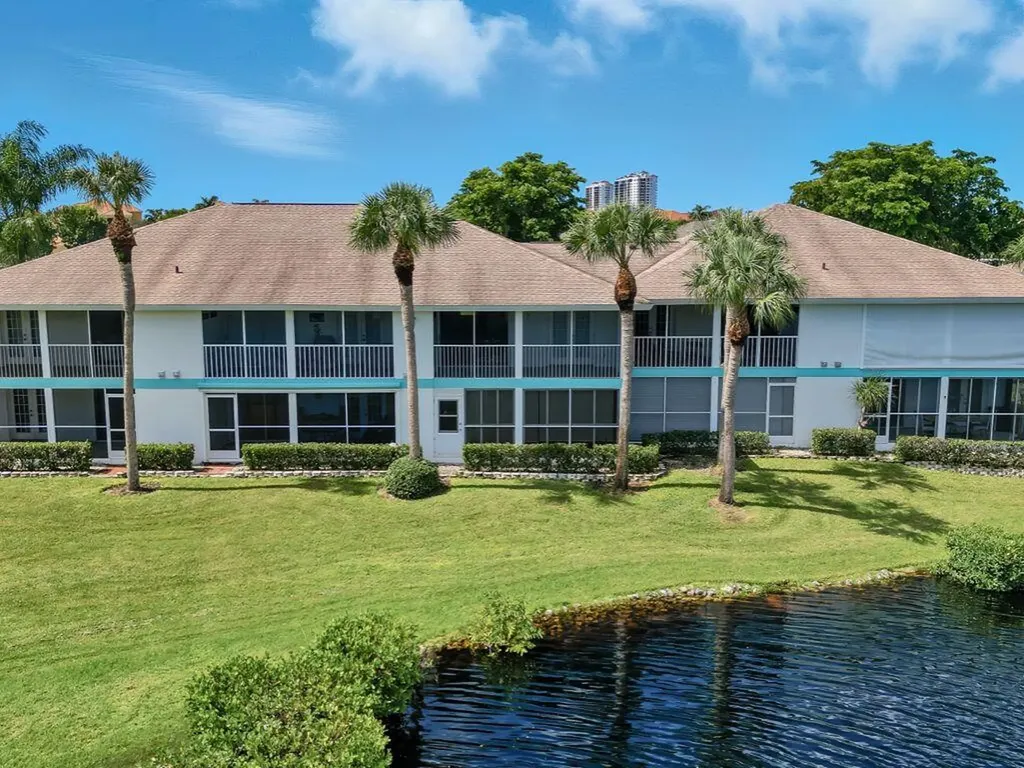 1385 Mainsail Drive Naples FL 34114