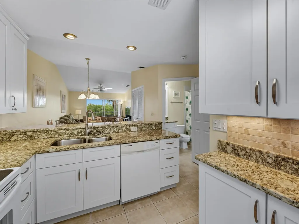 1385 Mainsail Drive Naples FL 34114