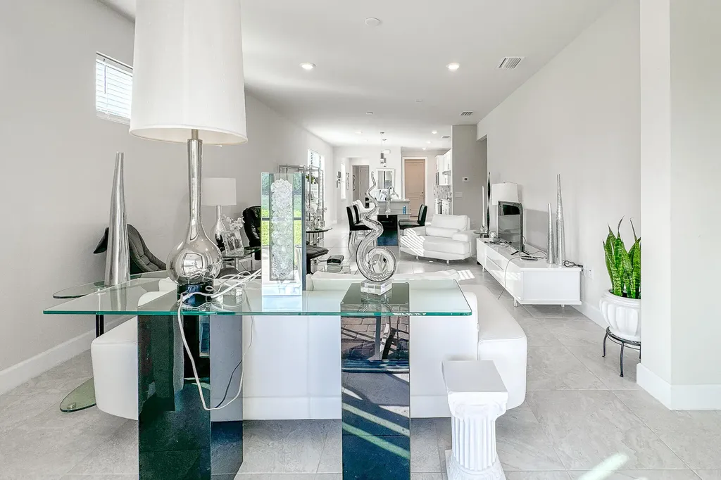 2244 Yellowfin Circle Naples FL 34114