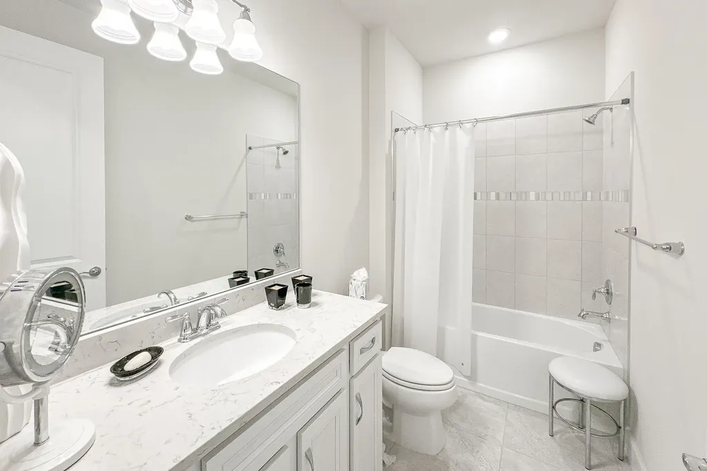 2244 Yellowfin Circle Naples FL 34114