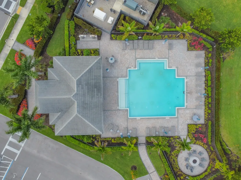 2244 Yellowfin Circle Naples FL 34114