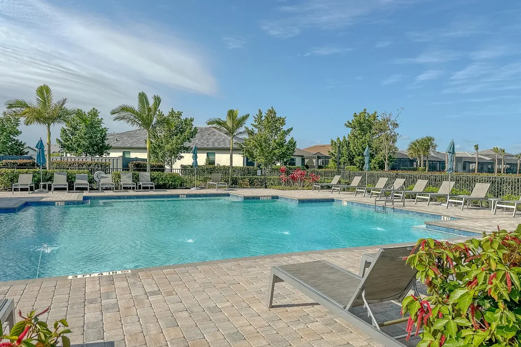 2244 Yellowfin Circle Naples FL 34114