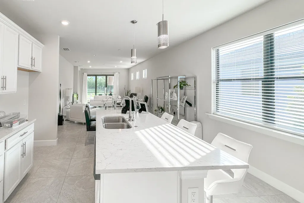 2244 Yellowfin Circle Naples FL 34114