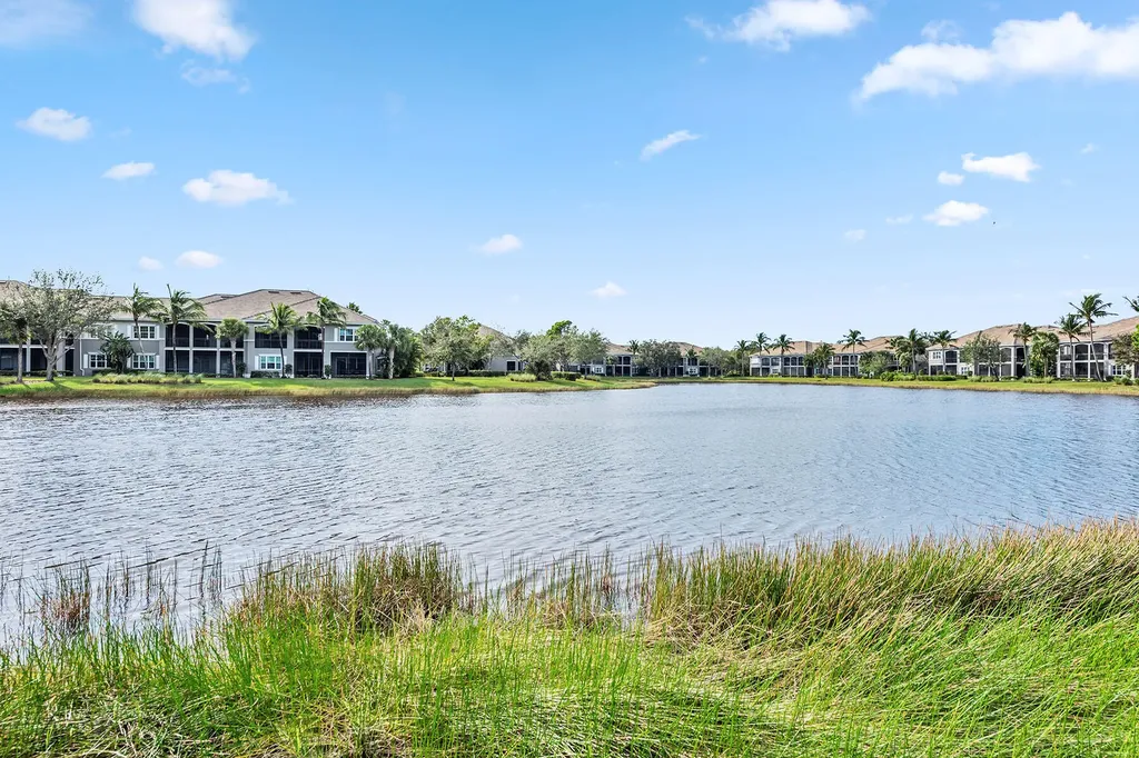 9229 Museo Circle Naples FL 34114