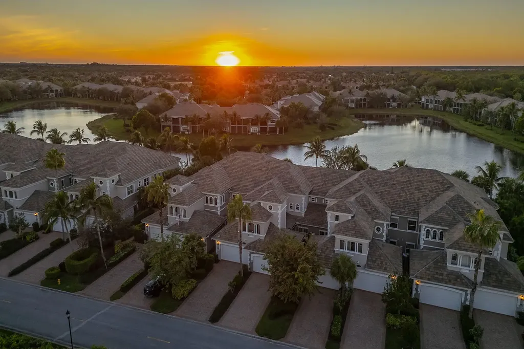 9229 Museo Circle Naples FL 34114