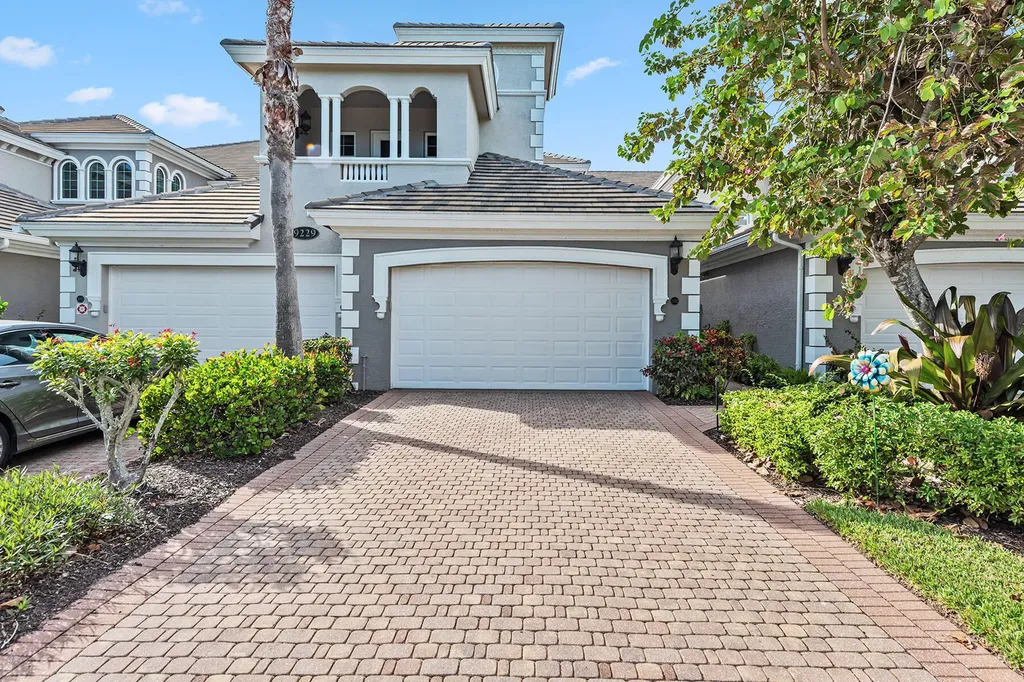 9229 Museo Circle Naples FL 34114