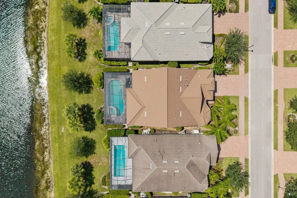 2768 Amaranda Court Naples FL 34114