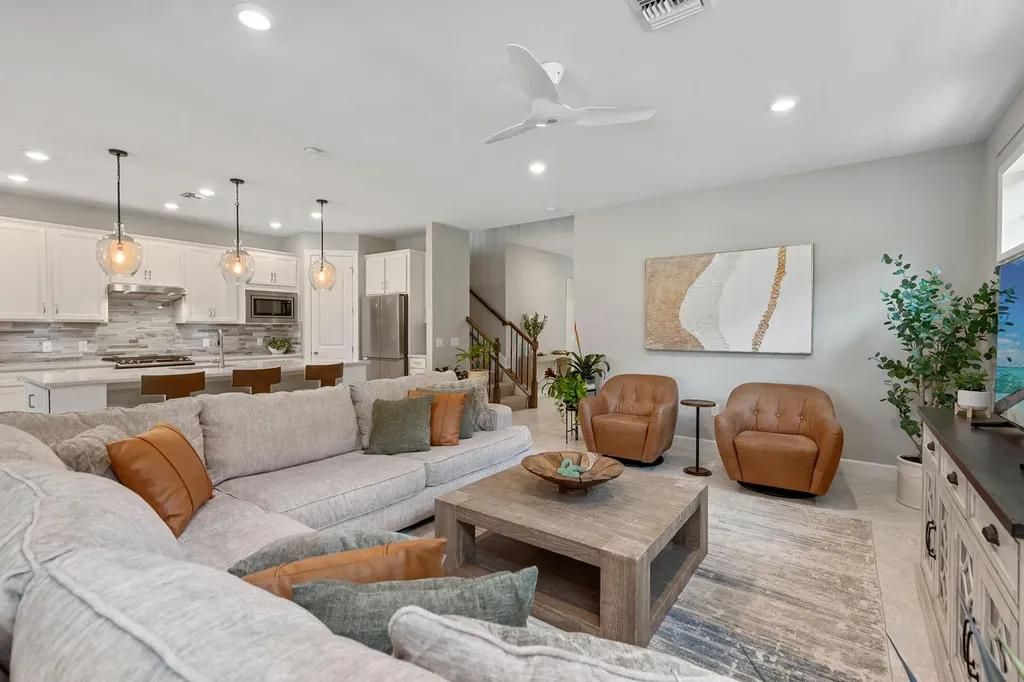 2768 Amaranda Court Naples FL 34114