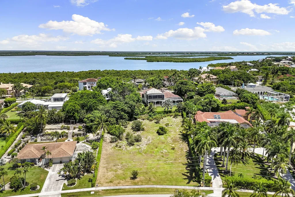 761 S Barfield Drive Marco Island FL 34145