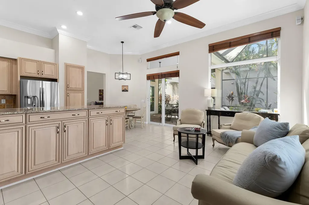 8574 Pepper Tree Way Naples FL 34114