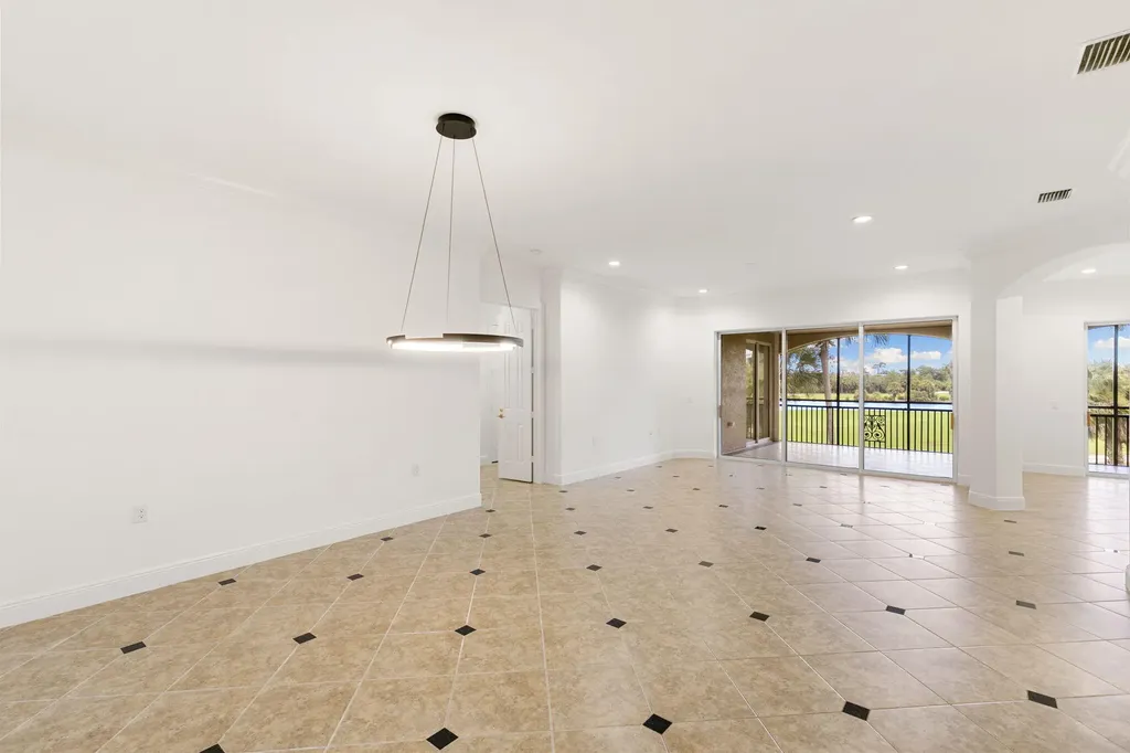 9077 Cherry Oaks Trail Naples FL 34114