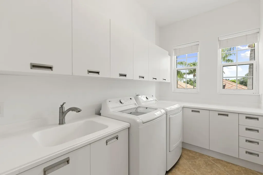 9077 Cherry Oaks Trail Naples FL 34114