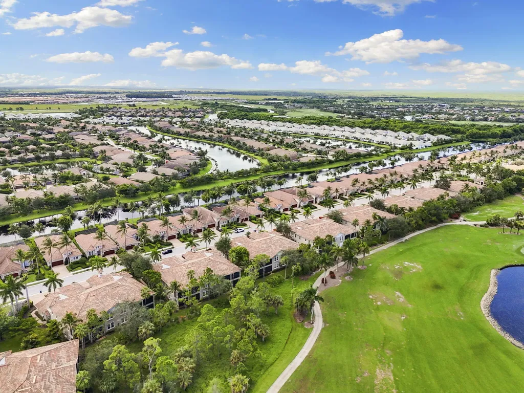 9077 Cherry Oaks Trail Naples FL 34114