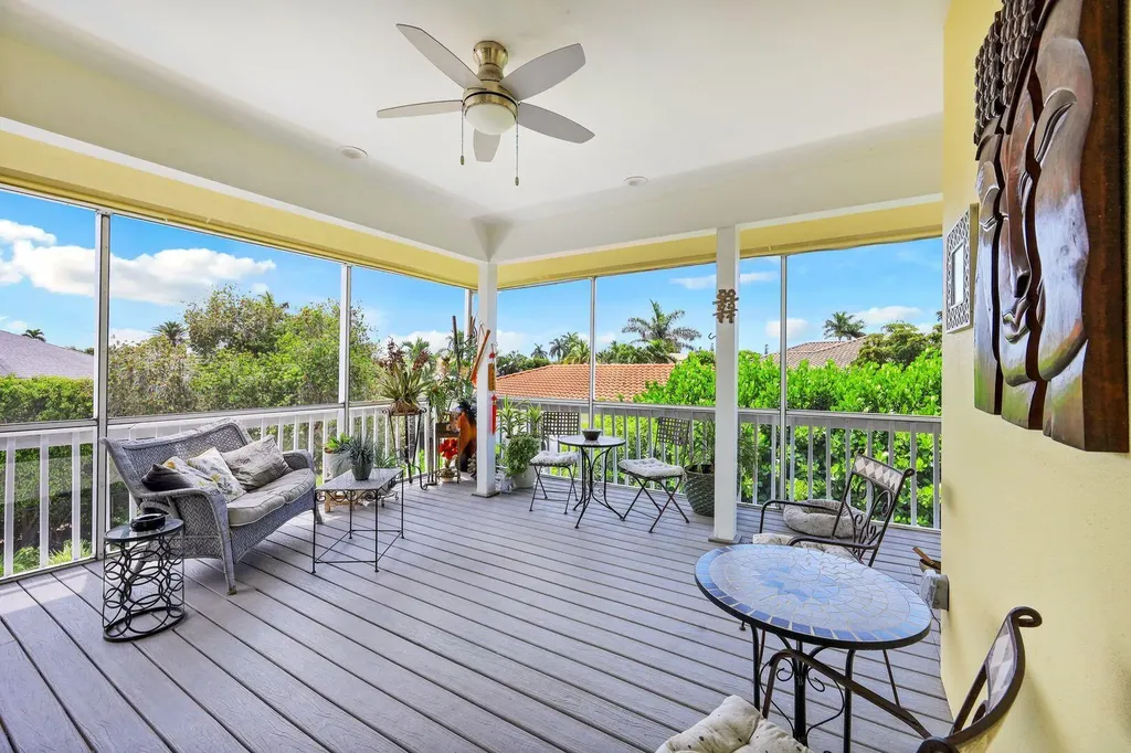 681 Diplomat Court Marco Island FL 34145