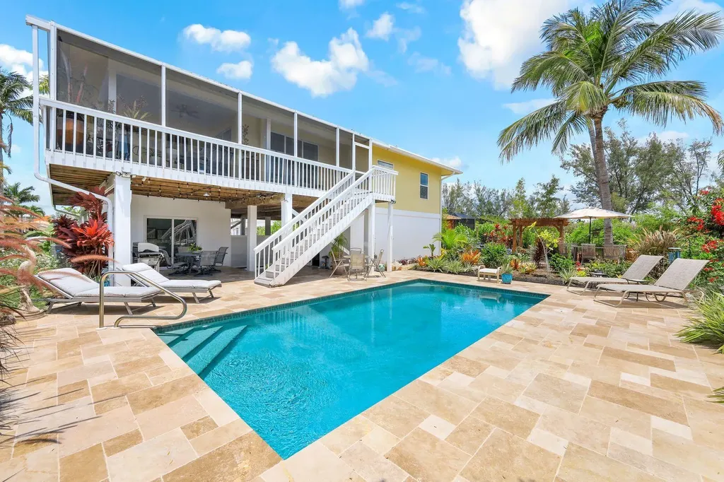 681 Diplomat Court Marco Island FL 34145