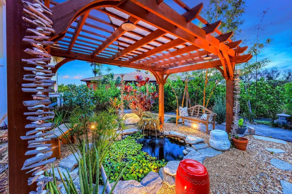 681 Diplomat Court Marco Island FL 34145