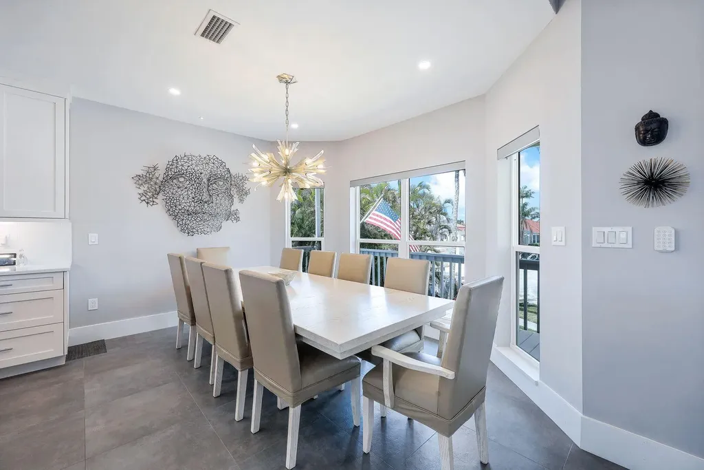 681 Diplomat Court Marco Island FL 34145