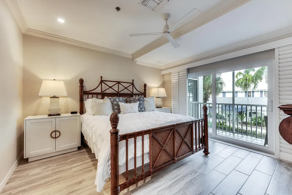 160 Palm Street Marco Island FL 34145