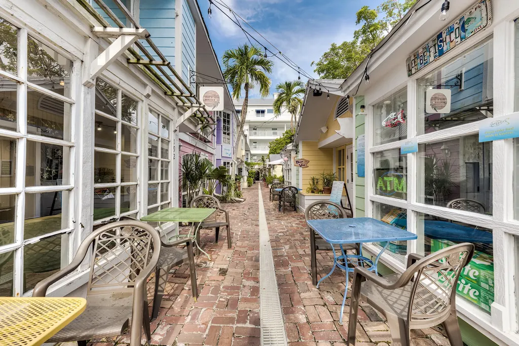 160 Palm Street Marco Island FL 34145