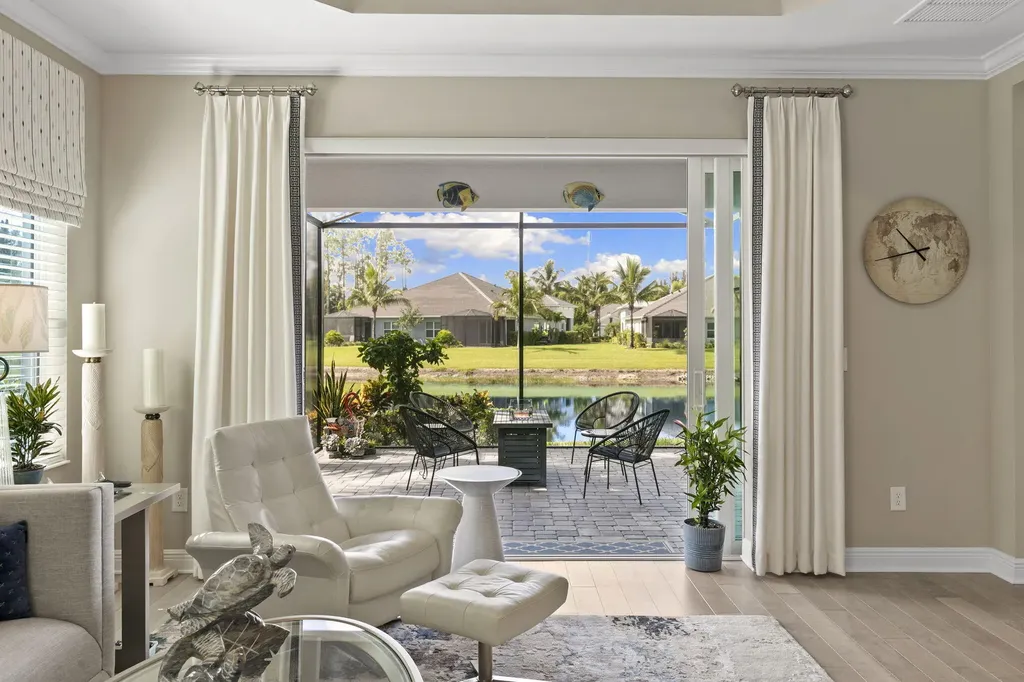 2259 Marquesa Circle Naples FL 34112