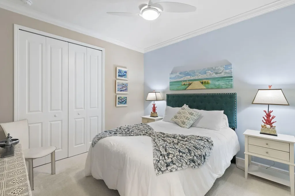 2259 Marquesa Circle Naples FL 34112