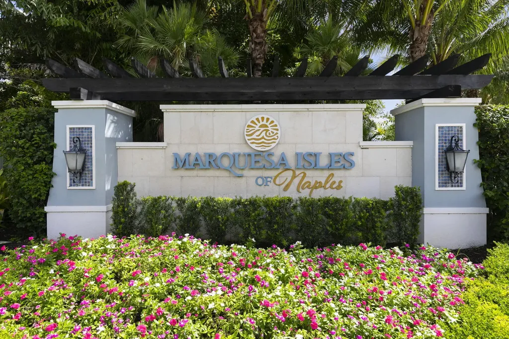 2259 Marquesa Circle Naples FL 34112