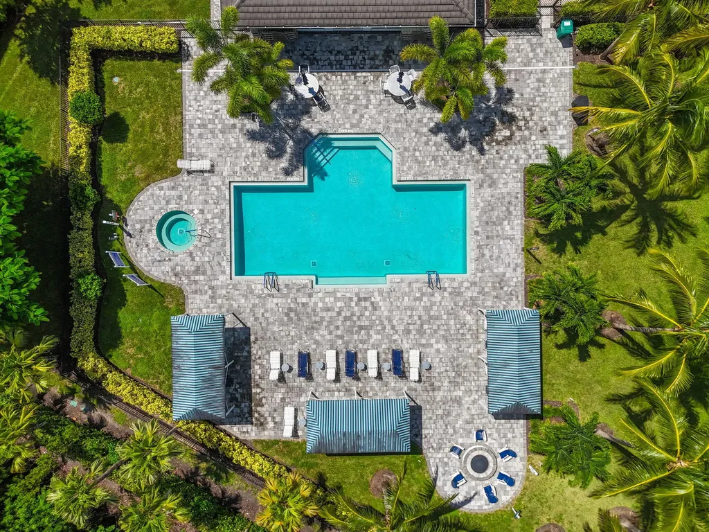 2259 Marquesa Circle Naples FL 34112