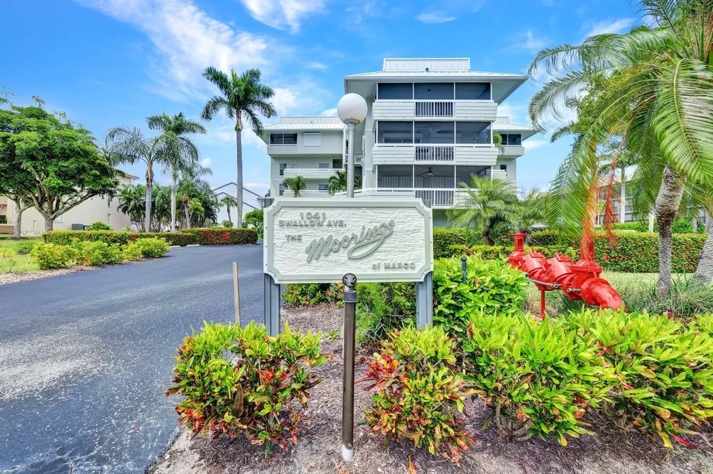 1041 Swallow Avenue Marco Island FL 34145