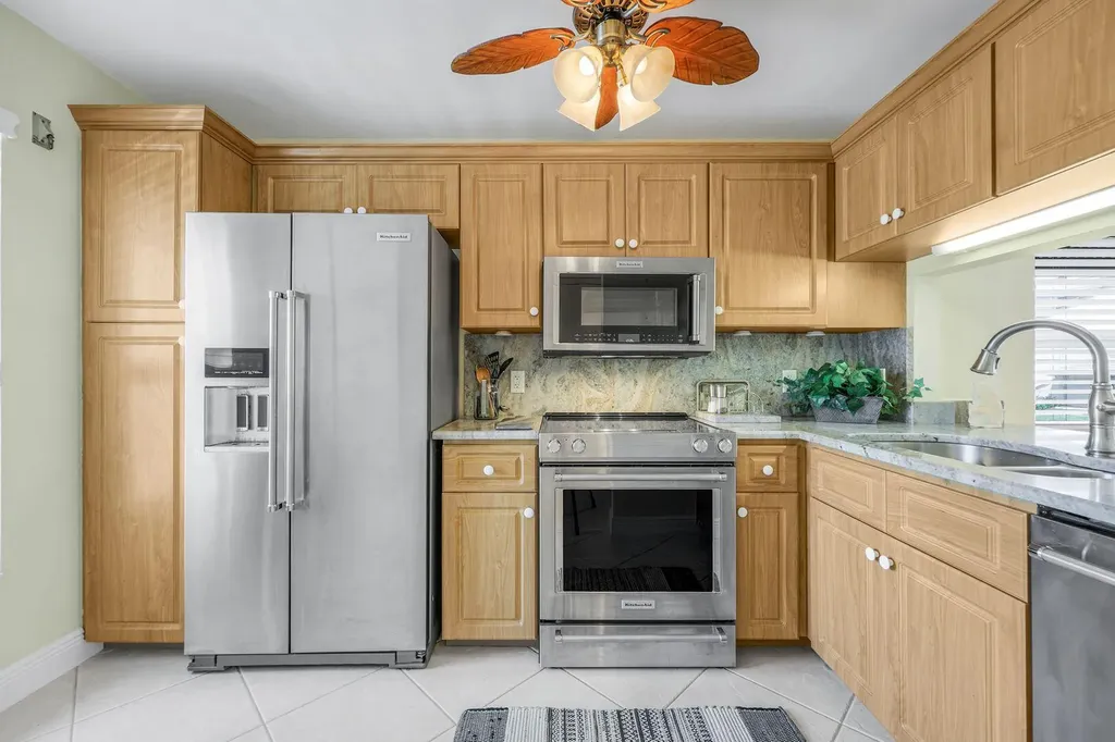 1041 Swallow Avenue Marco Island FL 34145