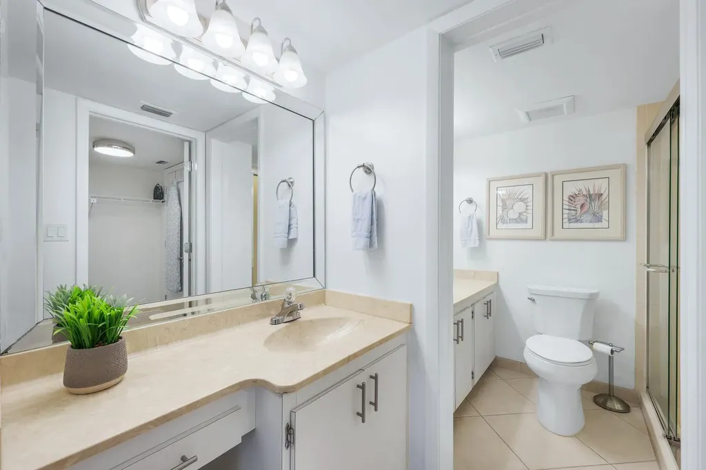 1041 Swallow Avenue Marco Island FL 34145