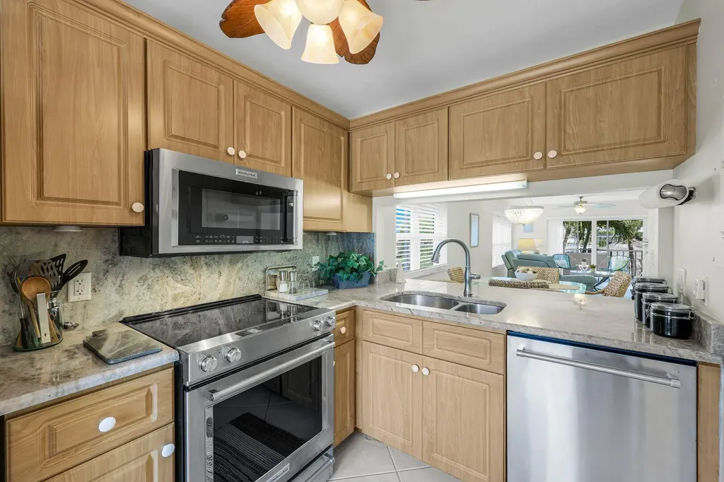 1041 Swallow Avenue Marco Island FL 34145