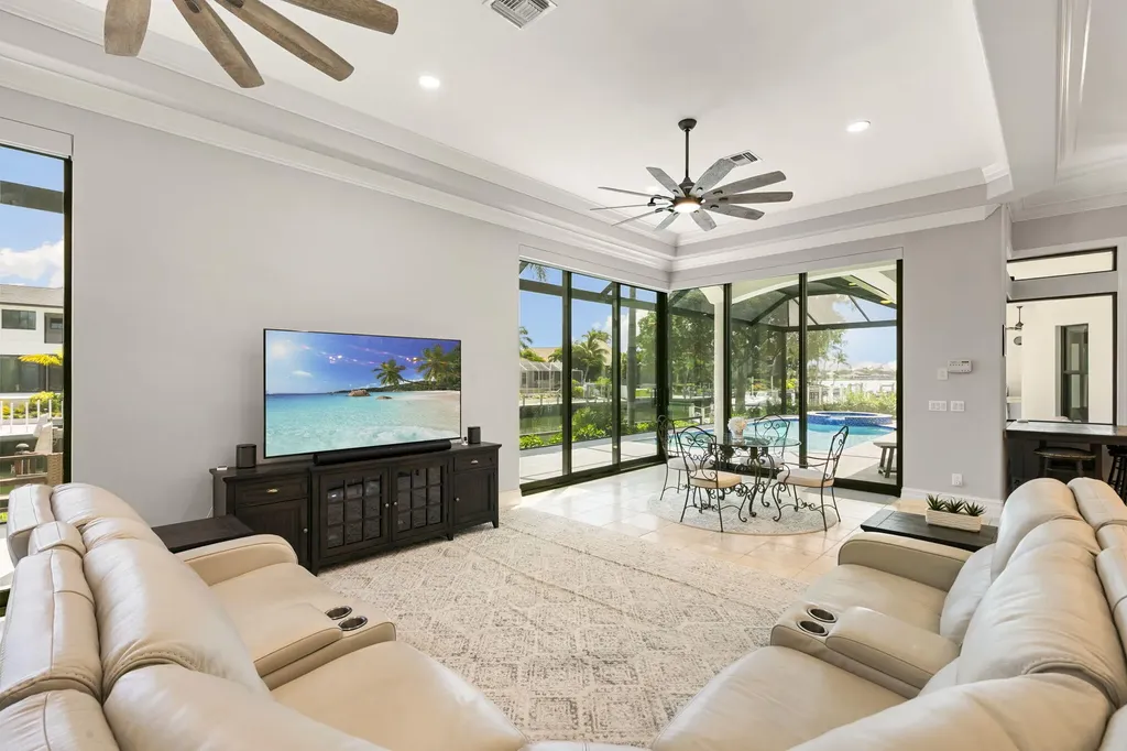 511 Alameda Court Marco Island FL 34145