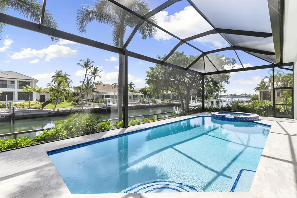 511 Alameda Court Marco Island FL 34145