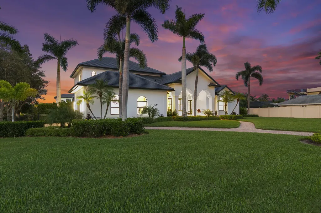 511 Alameda Court Marco Island FL 34145