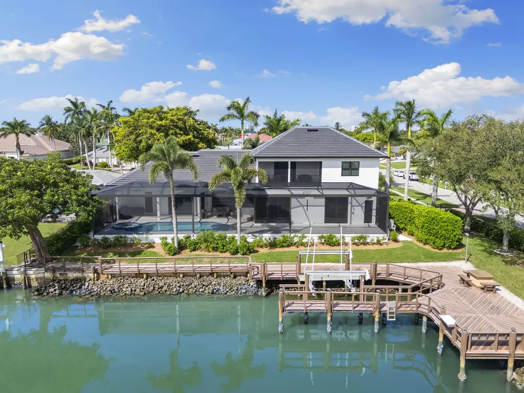 511 Alameda Court Marco Island FL 34145