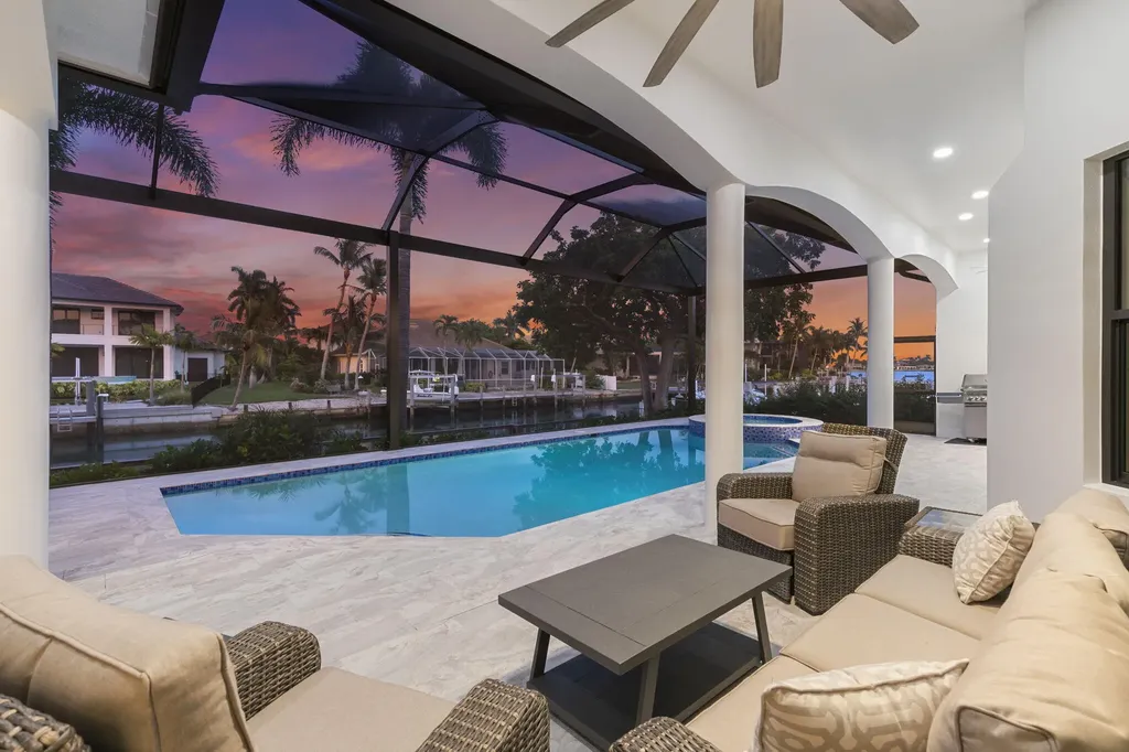 511 Alameda Court Marco Island FL 34145