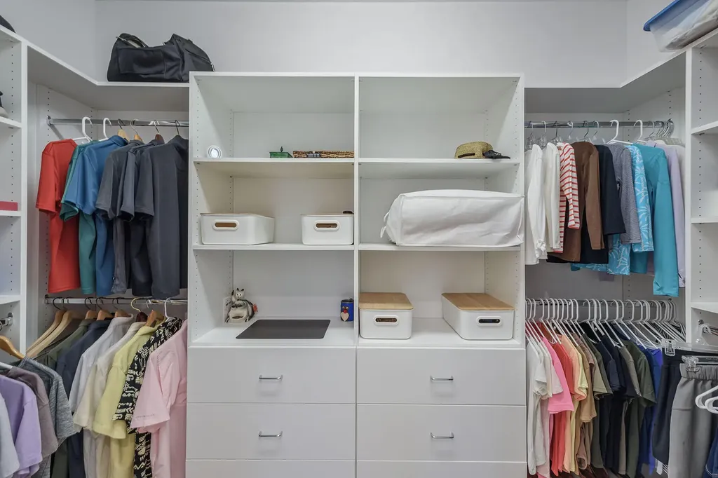 2720 Amaranda Court Naples FL 34114