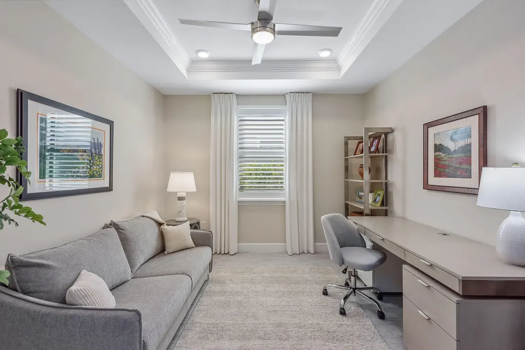 2720 Amaranda Court Naples FL 34114